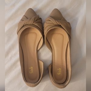 Pointy Toe Front Knot Flats
